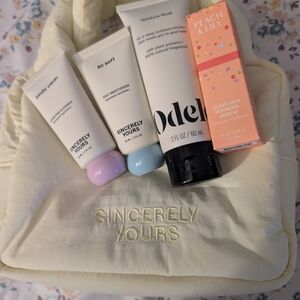 Skincare Moisturizer Set - White, Pink, Blue